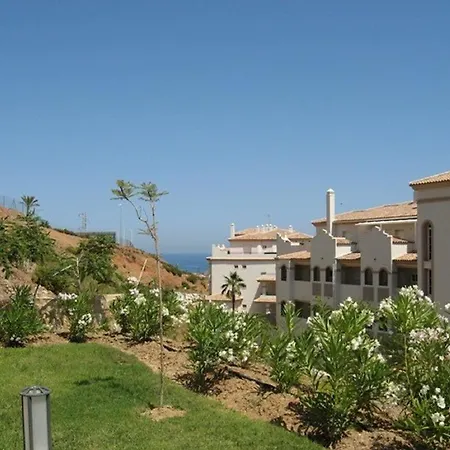 Hotel Oasis De La Cala 3*